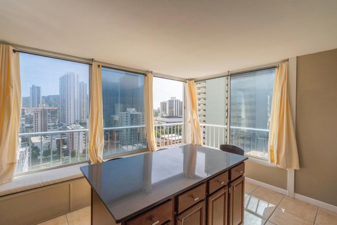 Вилла Waikiki Townhouse #1604 Oahu Экстерьер фото